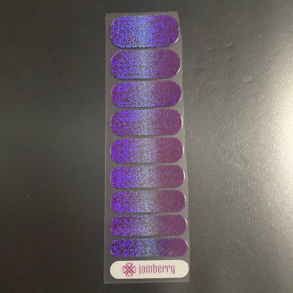 ✨5 for $20✨ Jamberry half sheet Stylebox exclusive